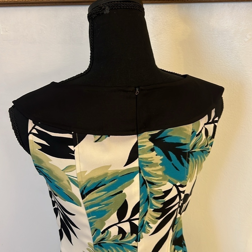 AB Studio Tropical Form Fitting Spandex Midi Dress, Sz. 2. - Picture 7 of 11
